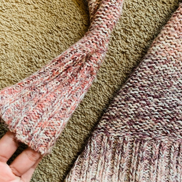 American Eagle Outfitters cowl neck long sleeve - Picture 5 of 11